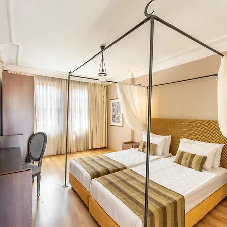 Alp Pasa - Special Class